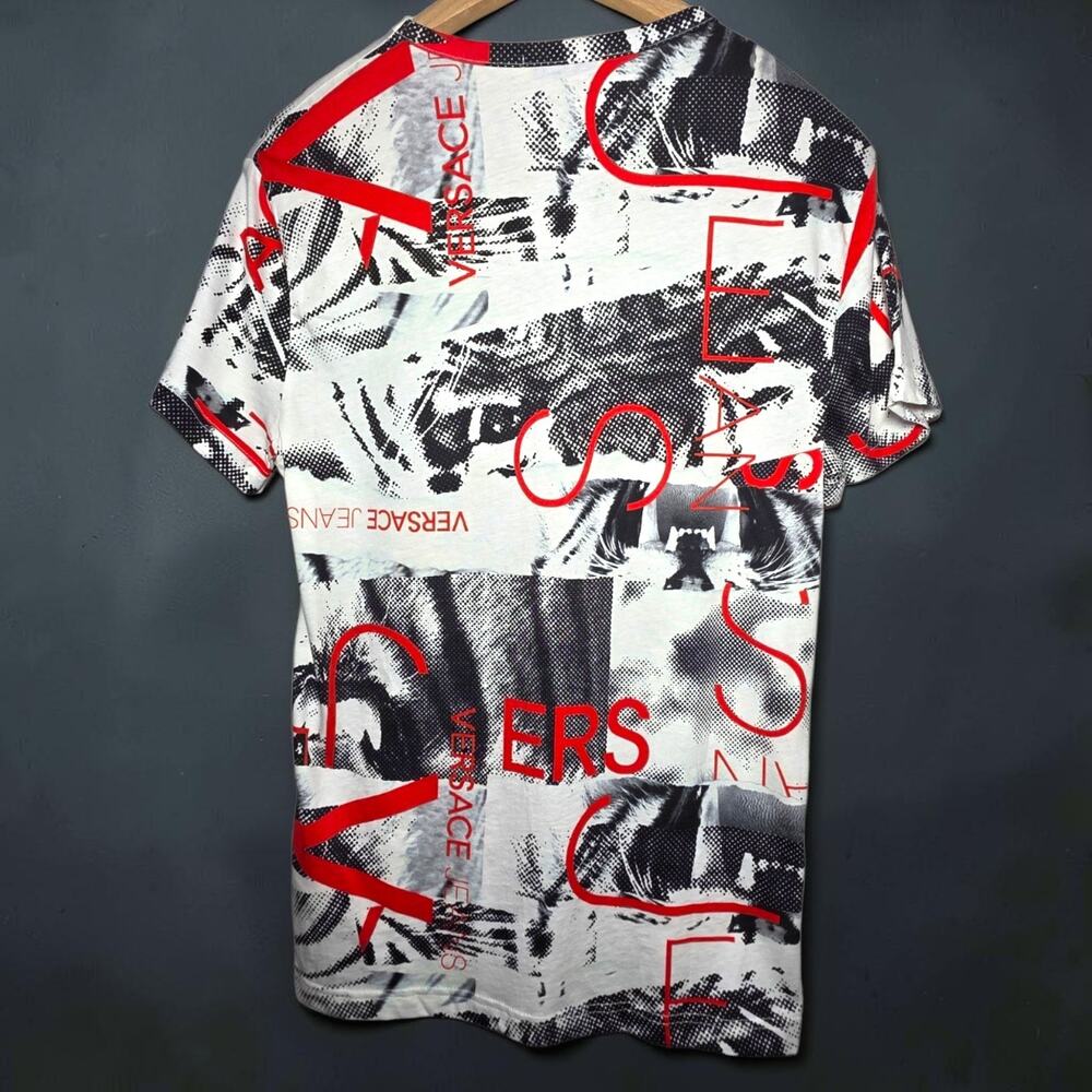 Versace Jeans Men's S T-Shirt Red Black Graffiti Tiger Print Authenticated COA